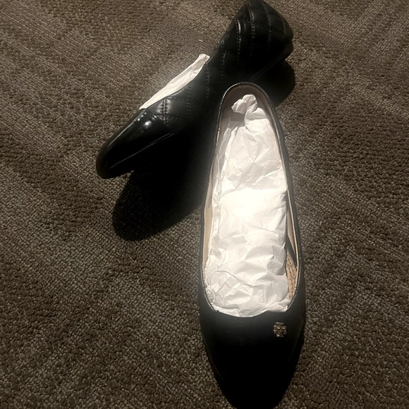 Tory Burch Black flats size 8.5 - Picture 1 of 6